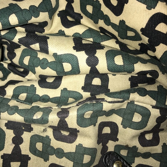 Gucci - Picture 4 of 8